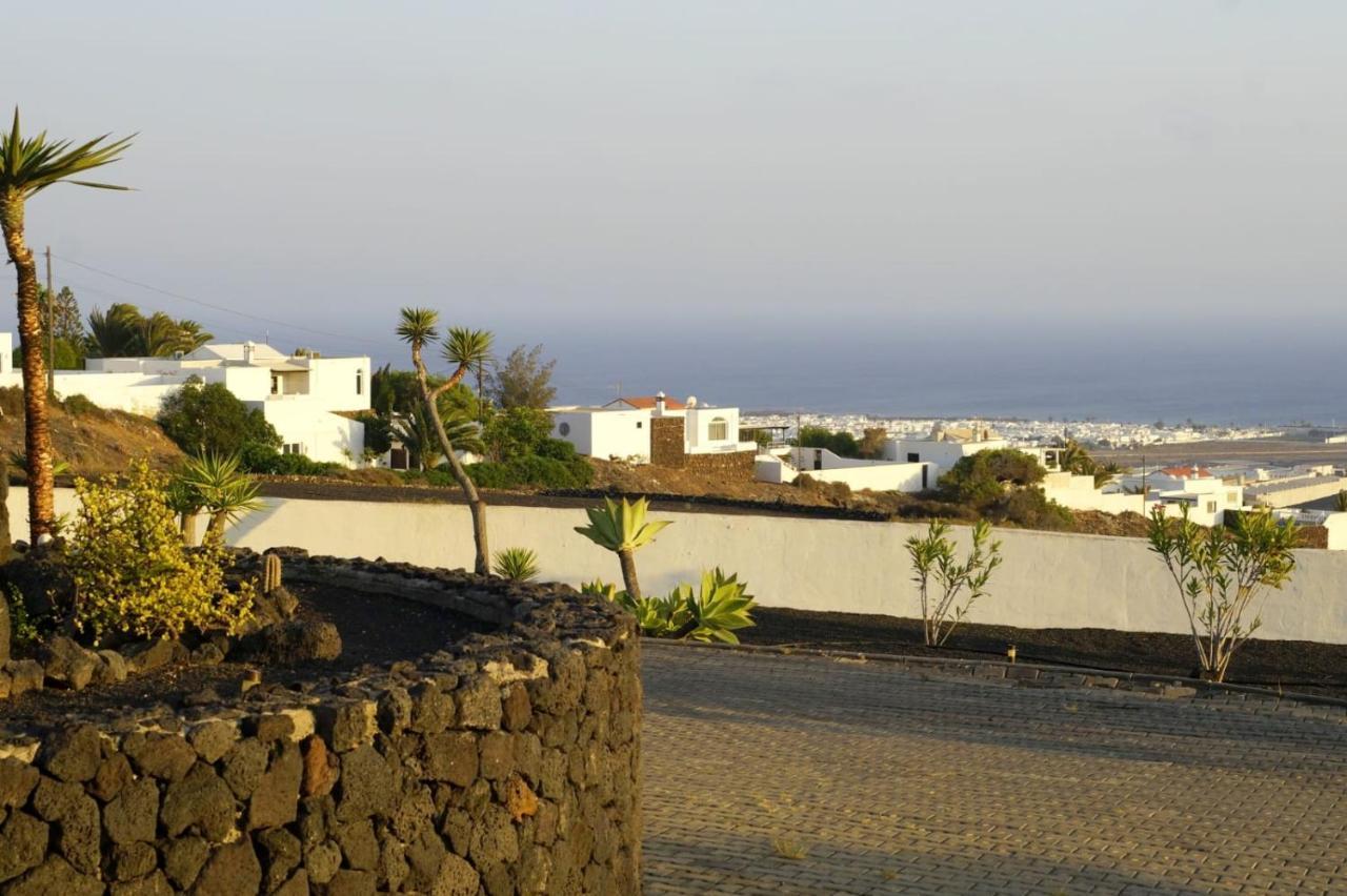 Villa Feliza Güime Buitenkant foto